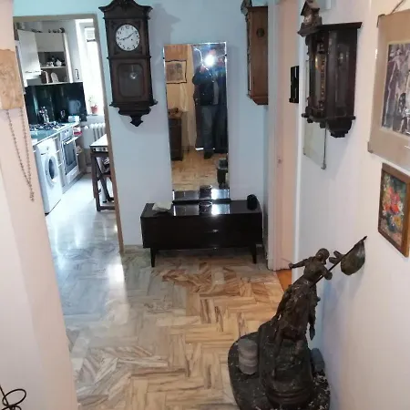 Apartament In The Historical Center