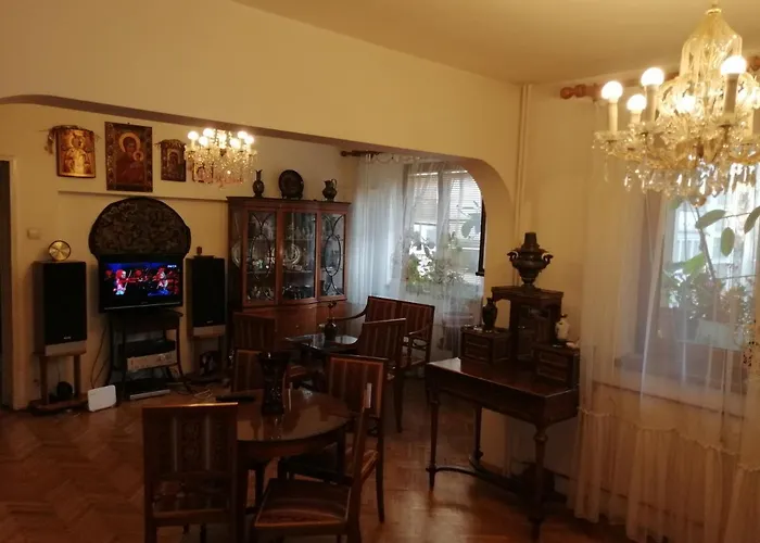 Apartament In The Historical Center