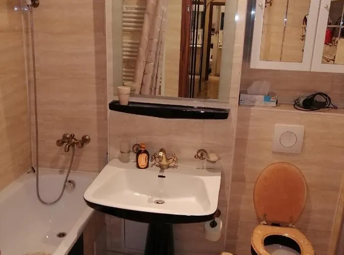 Apartament In The Historical Center