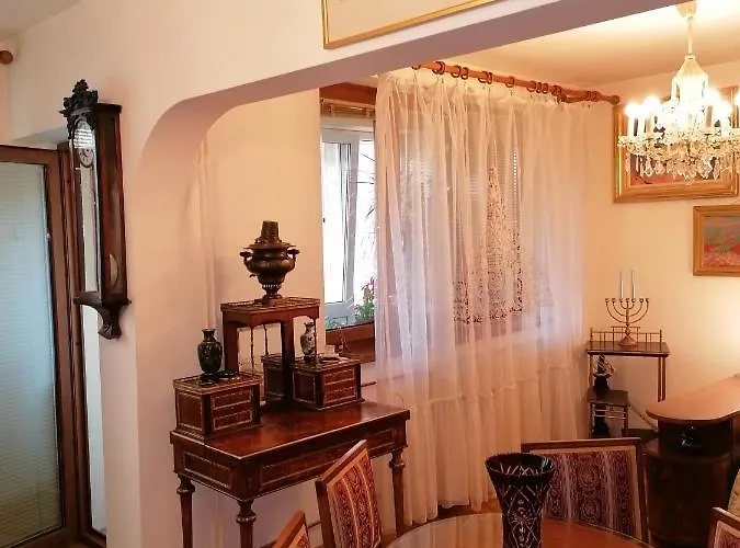 In The Historical Center Apartament *