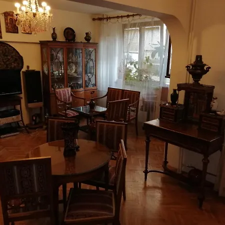 דירה In The Historical Center
