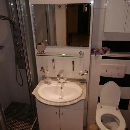 Apartment In The Historical Center Bukarest