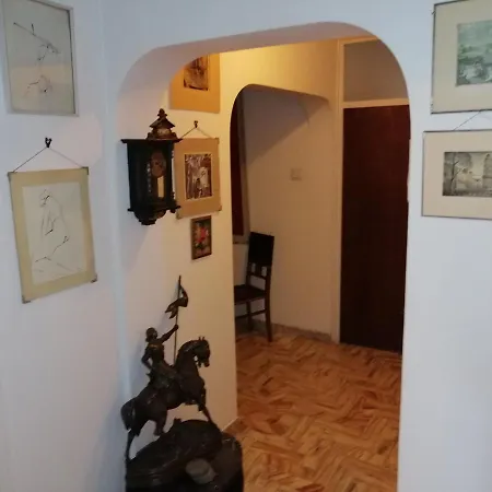 Apartment In The Historical Center Bukarest