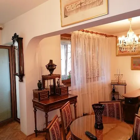 In The Historical Center Апартаменты *