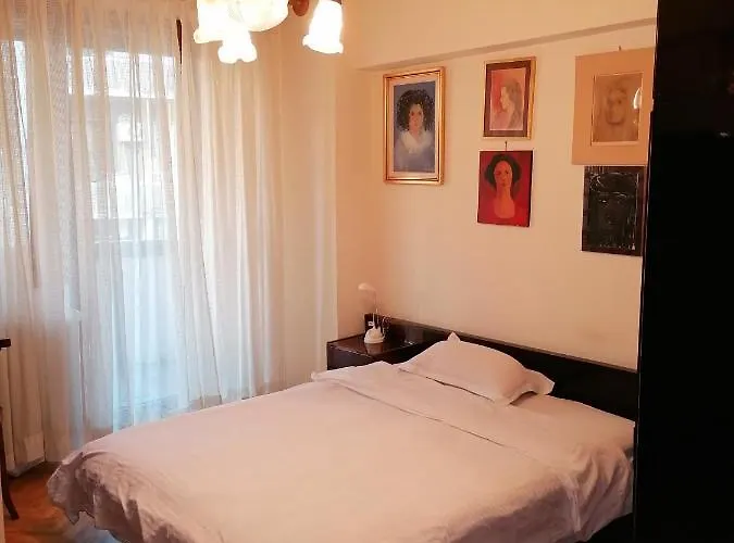 In The Historical Center Apartamento Bucareste